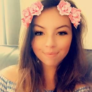 Meet your Posher, Eliana